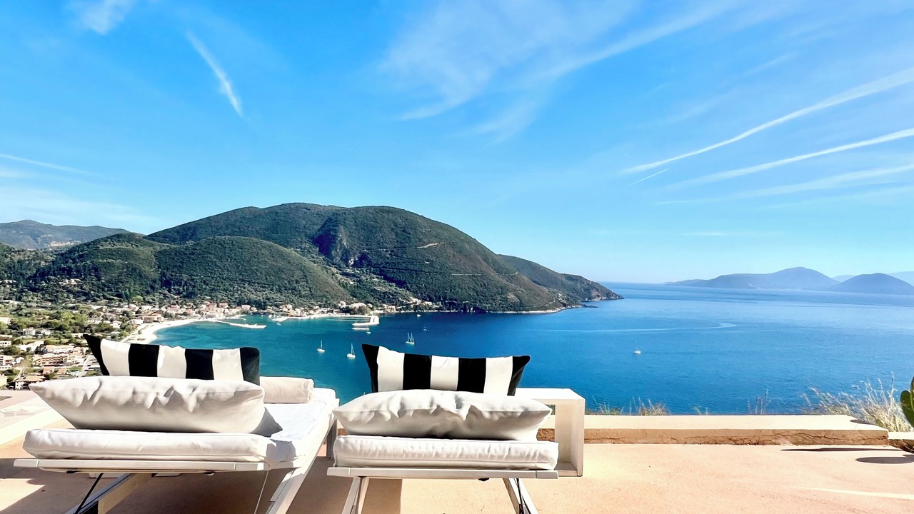 Photo of Outdoor in Evgiros