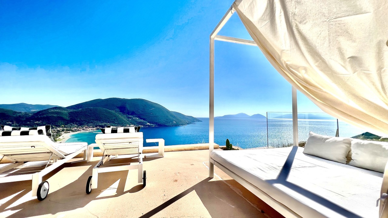 Photo of Outdoor in Evgiros
