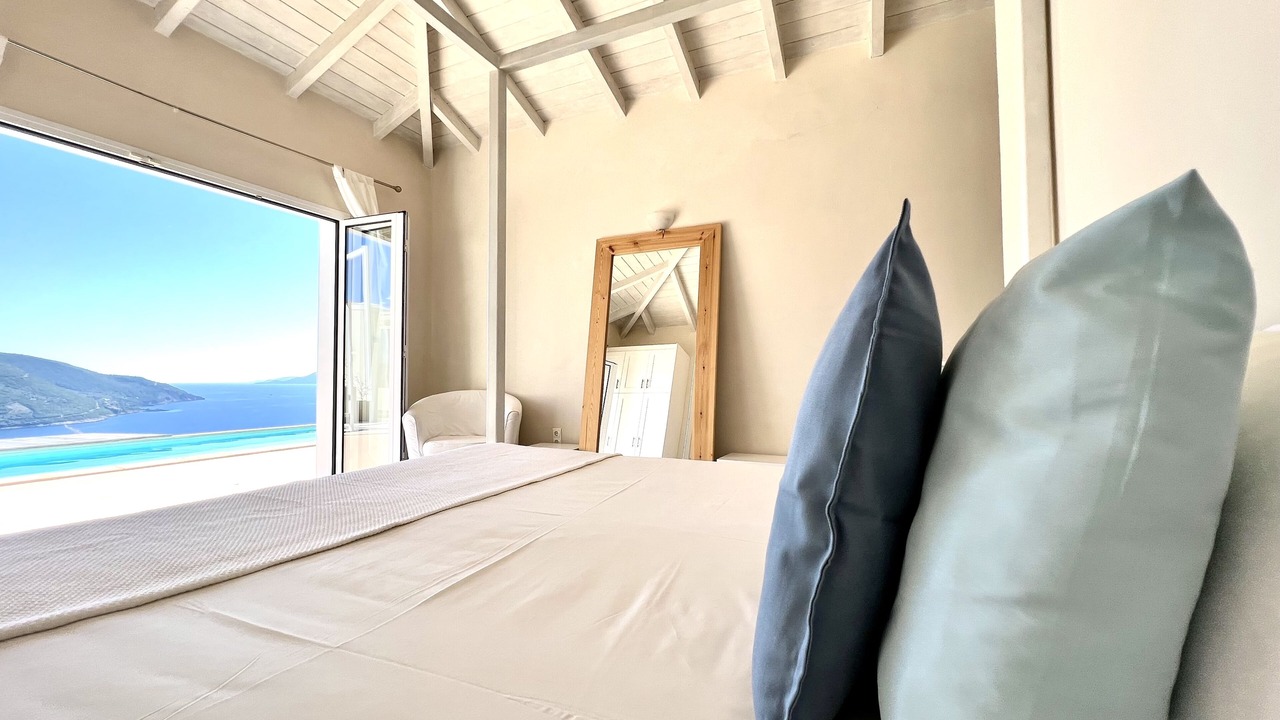 Photo of Bedroom in Evgiros