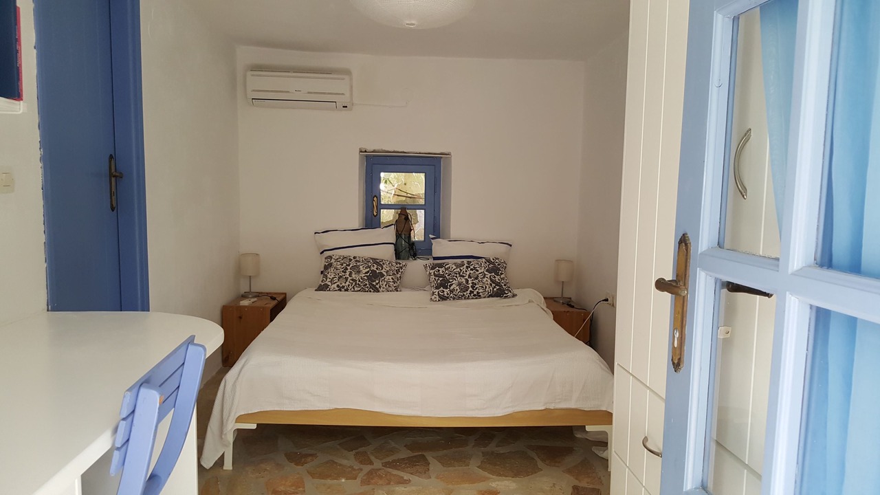 Photo of Bedroom in Livadi