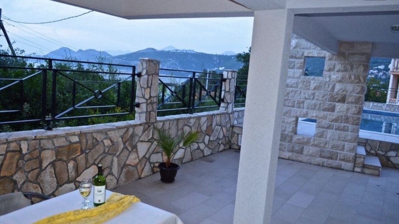 Photo of Outdoor in Bar