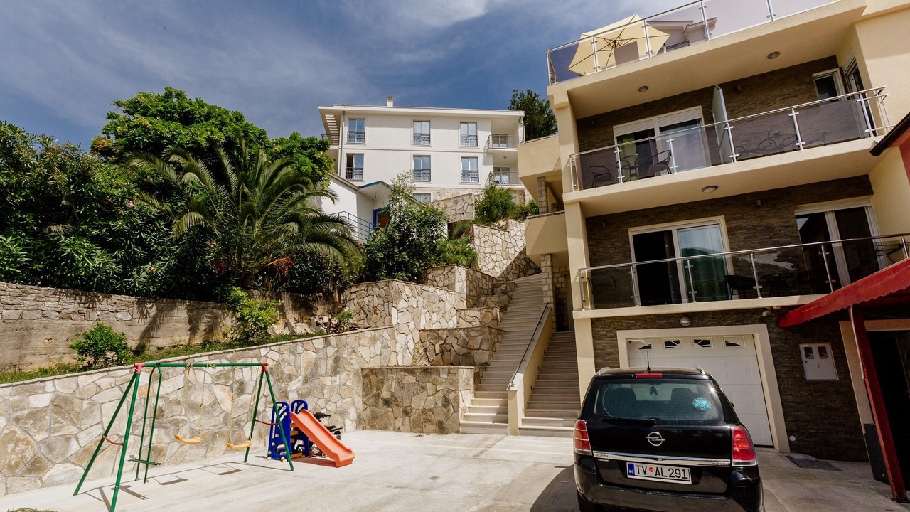 Photo of Outdoor in Lepetane