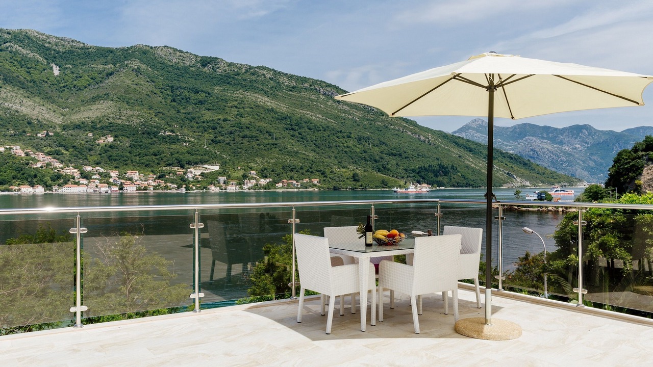 Photo of Outdoor in Lepetane