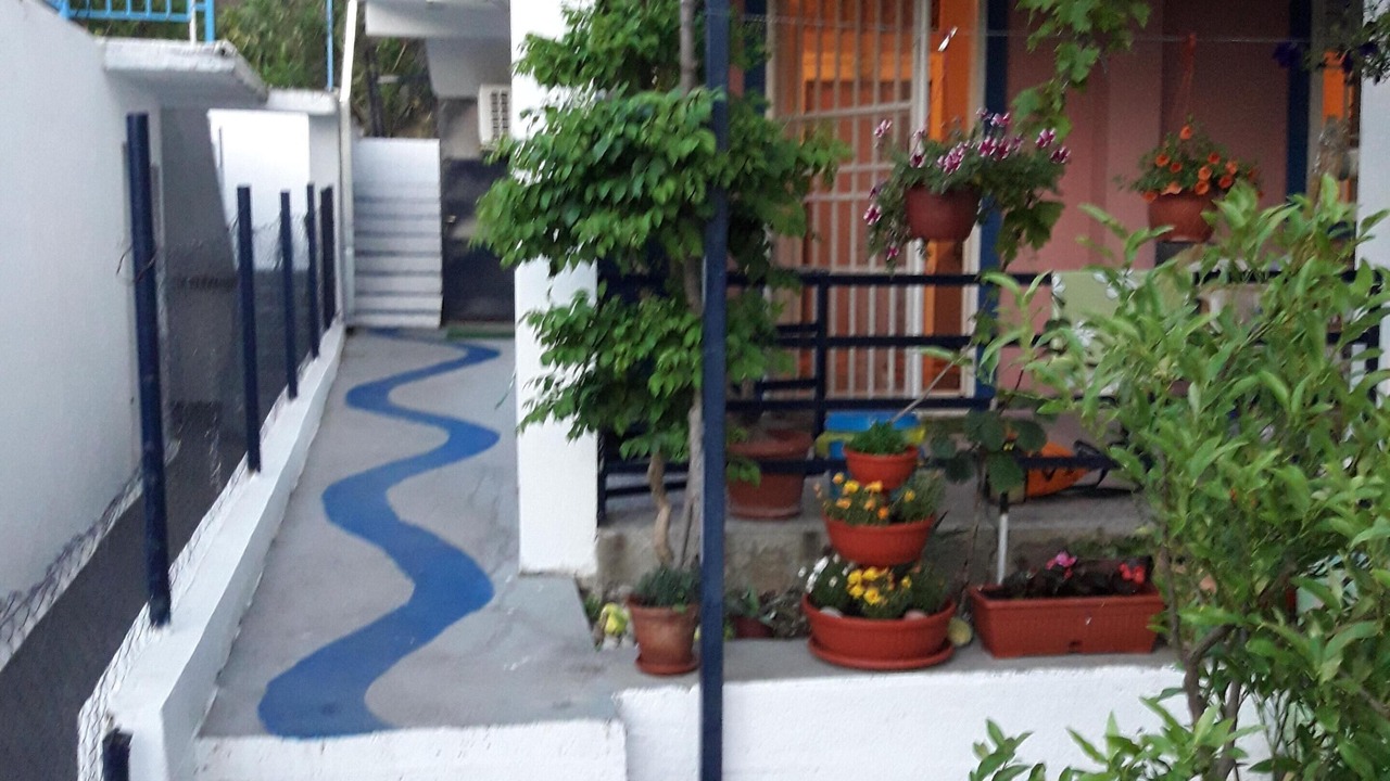 Photo of Outdoor in Sutomore