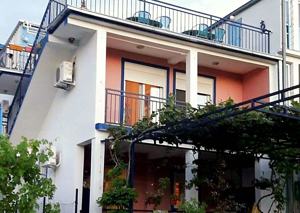 Photo of Outdoor in Sutomore