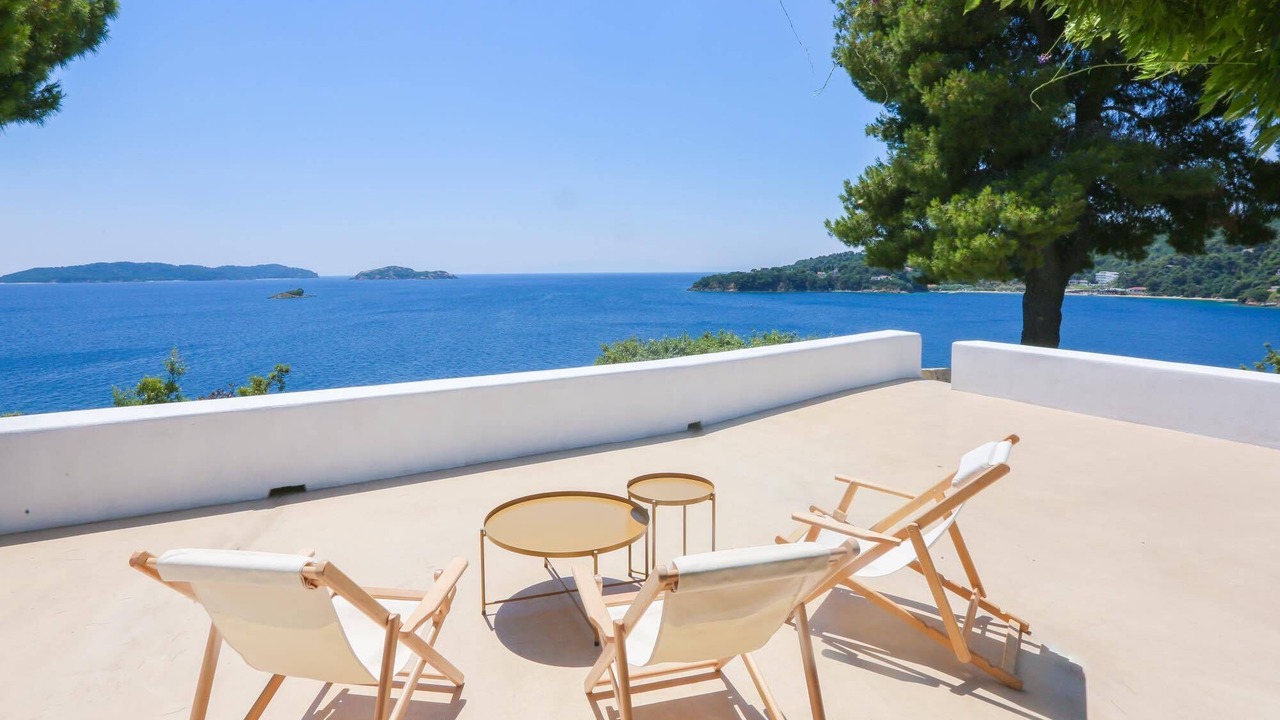 Photo of Patio Balcony in Katsarou
