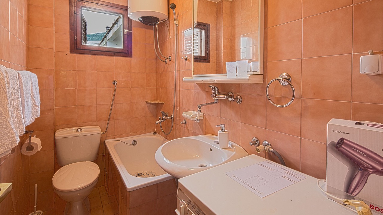 Photo of Bathroom in Petrovac