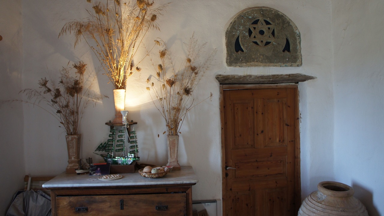 Photo of Bedroom in Ydrousa