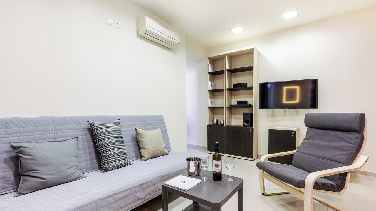 Photo of Livingroom in Rhodes Town