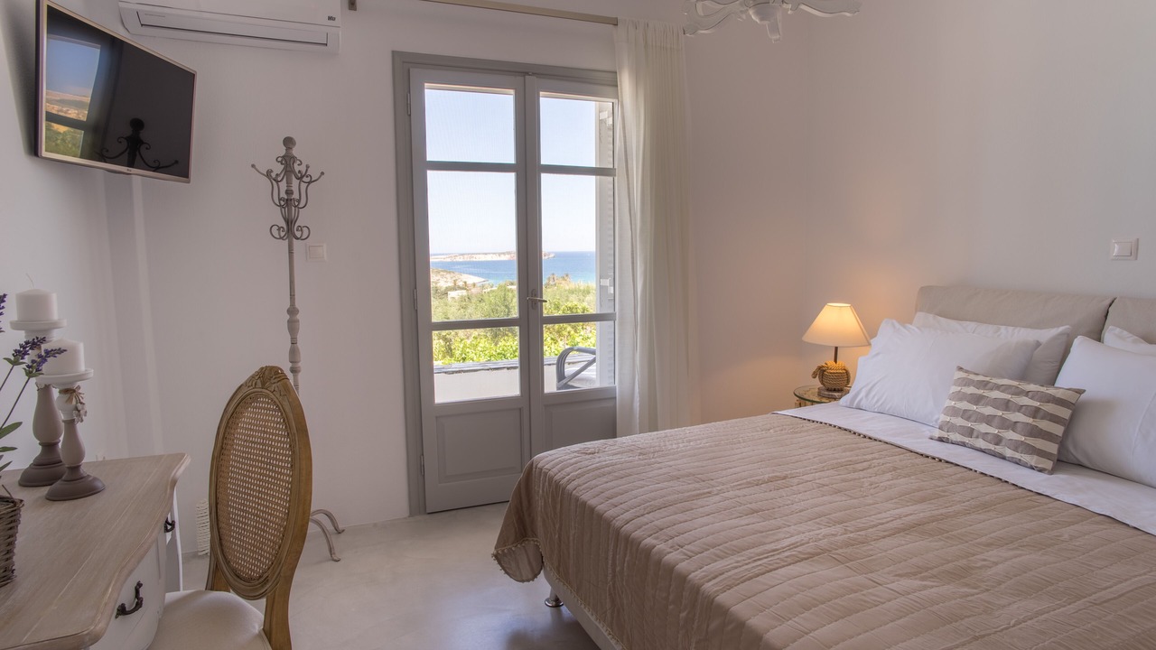 Photo of Bedroom in Nea Cryssi Akti