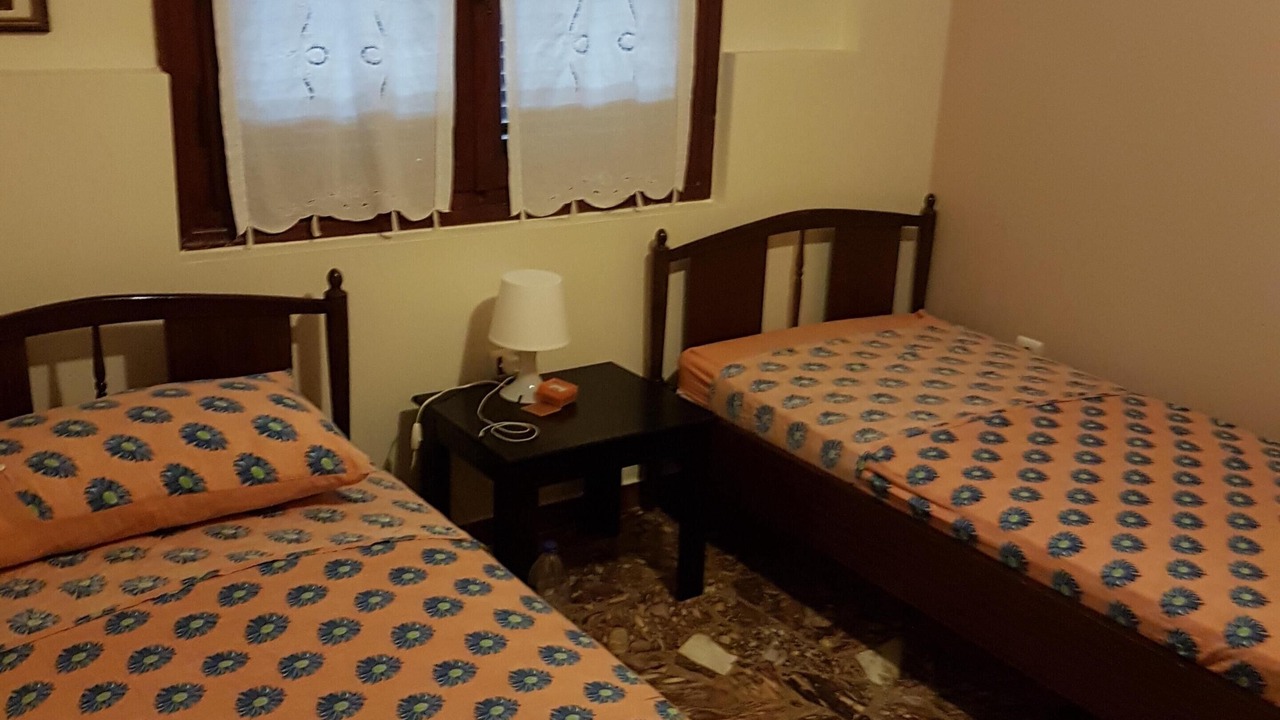 Photo of Bedroom in Kaki Thalassa
