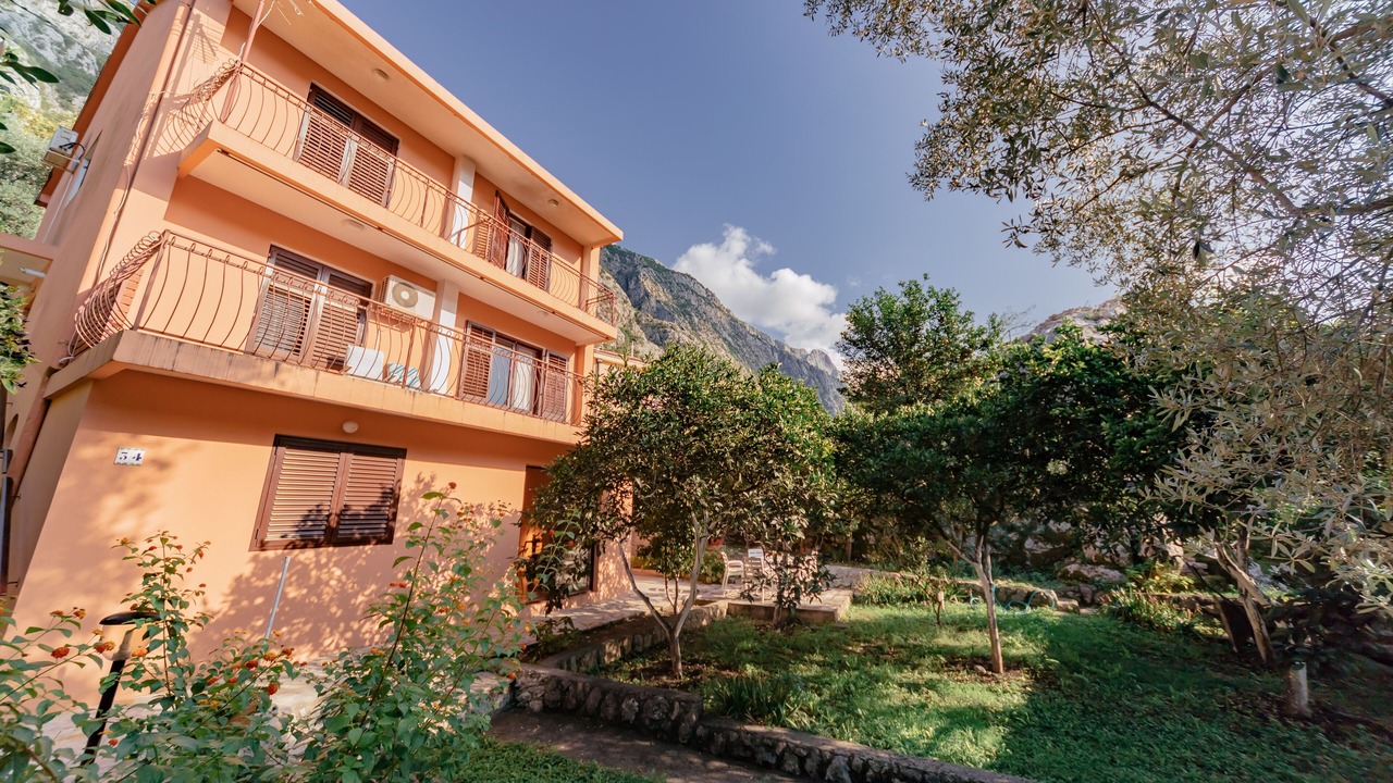 Photo of Outdoor in Dobrota
