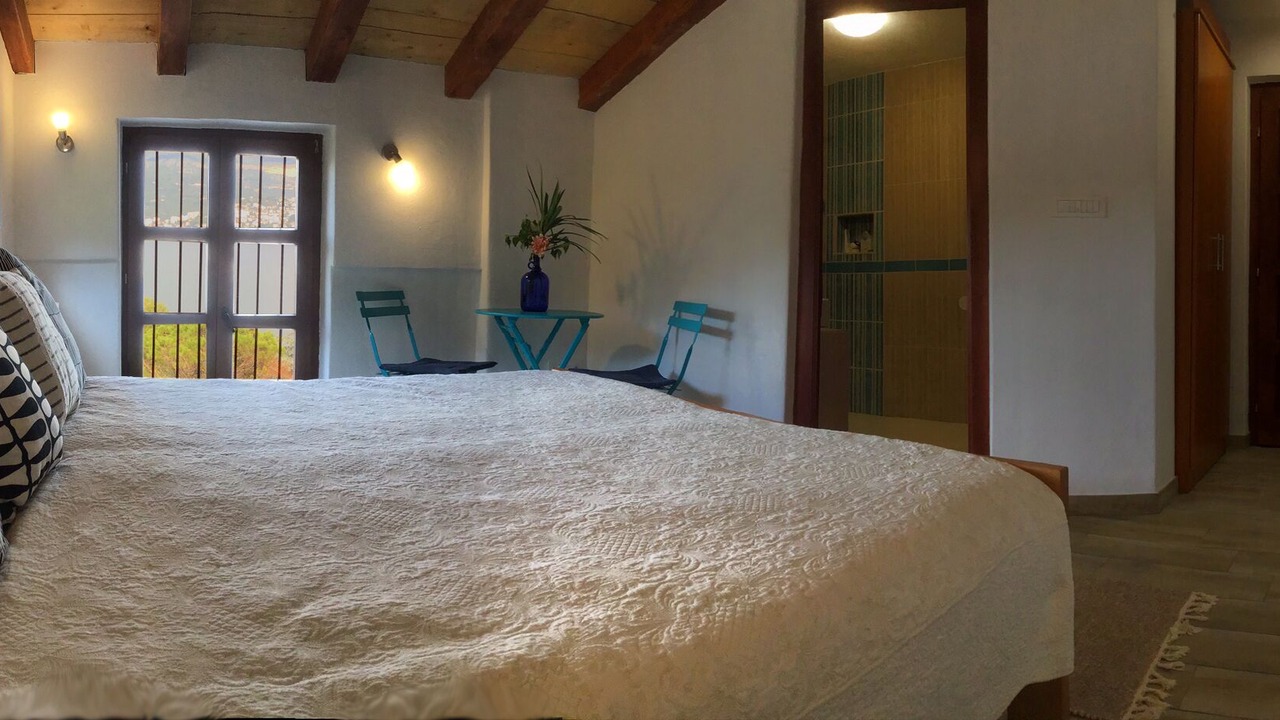 Photo of Bedroom in Igalo