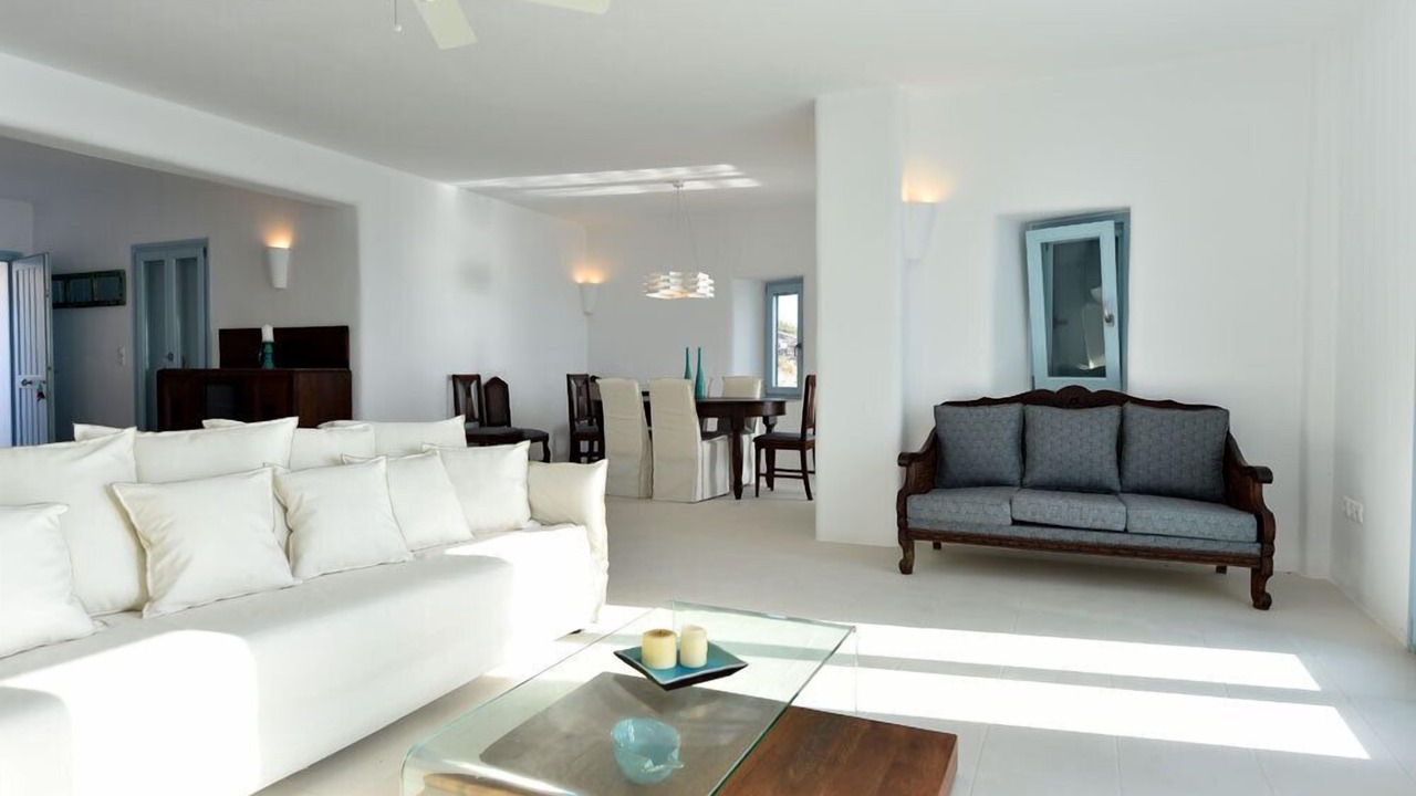 Photo of Livingroom in Nea Cryssi Akti