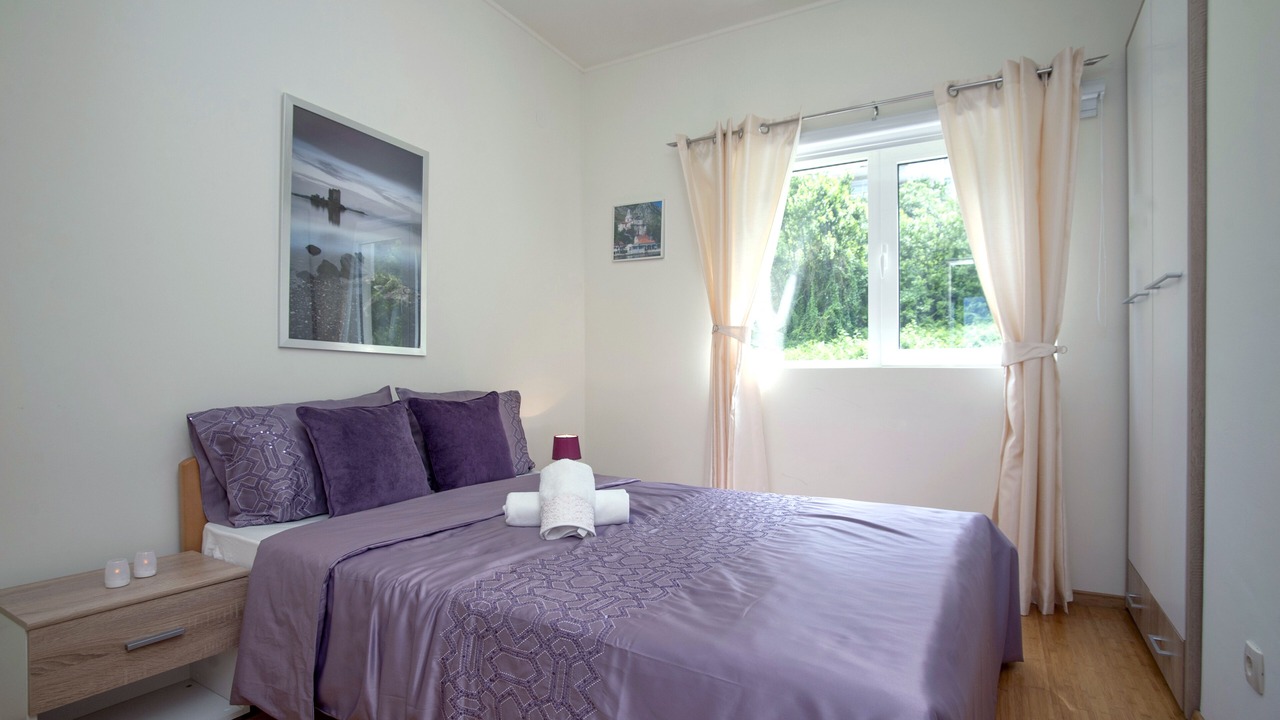 Photo of Bedroom in Prcanj