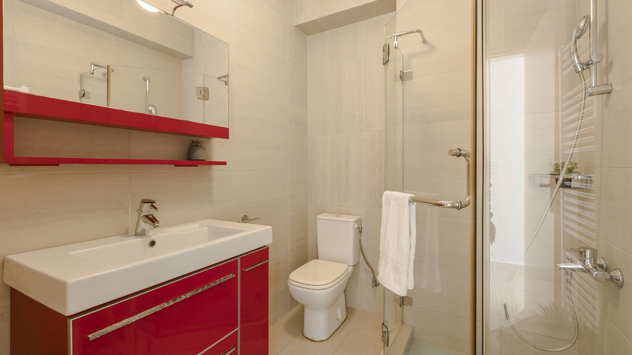 Photo of Bathroom in Leivathos