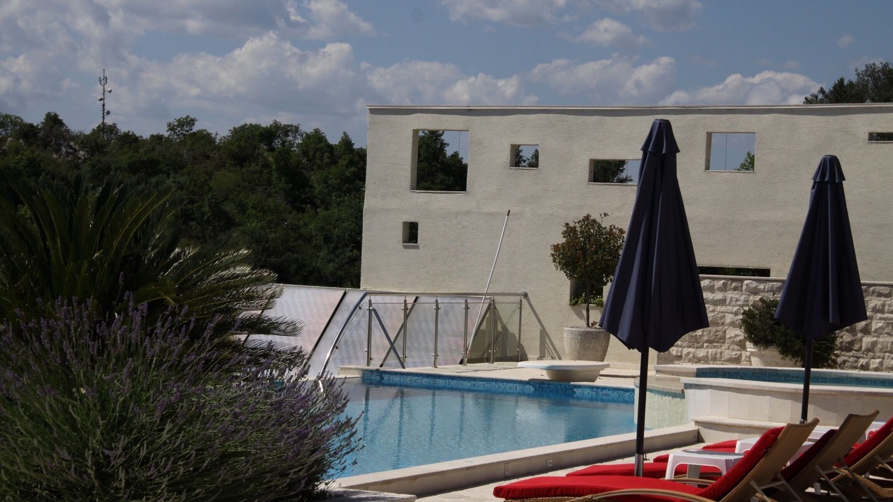 Photo of Outdoor in Mirac