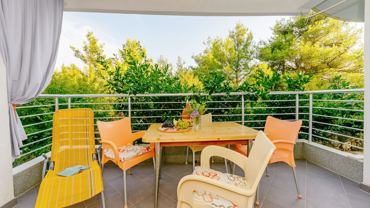 Photo of Outdoor in Sutomore