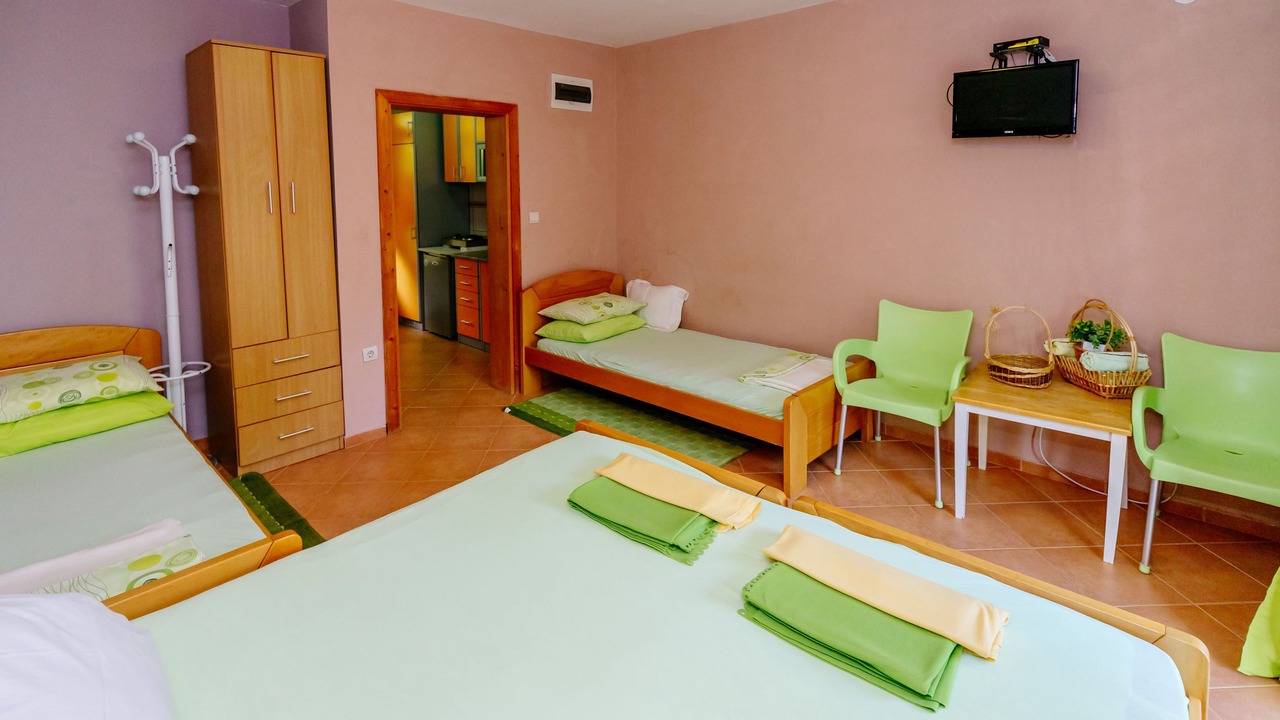 Photo of Bedroom in Sutomore