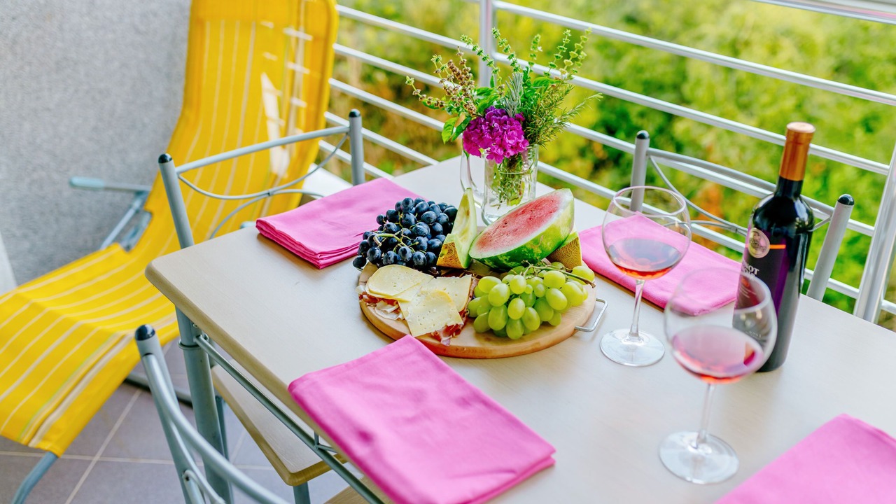 Photo of Outdoor in Sutomore