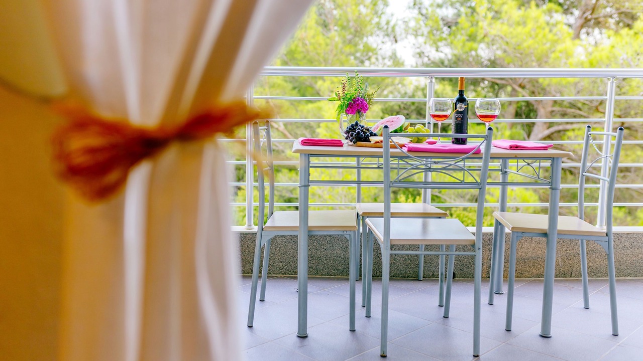 Photo of Outdoor in Sutomore