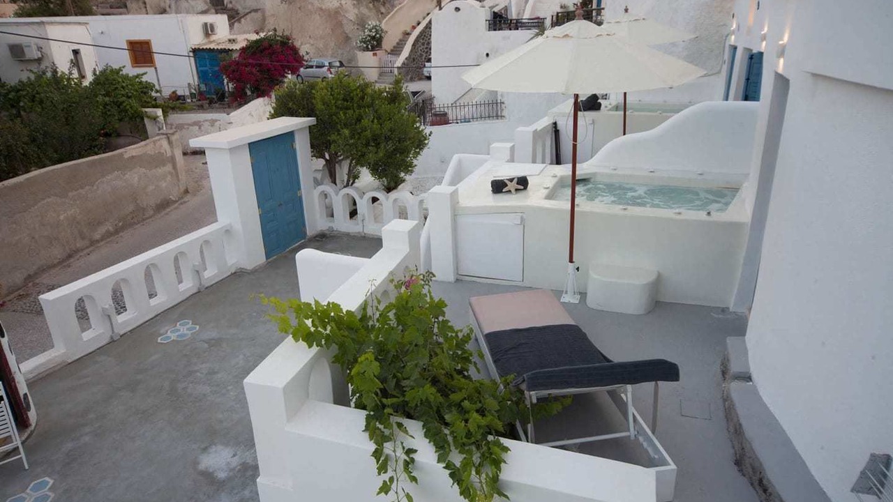 Photo of Outdoor in Messaria