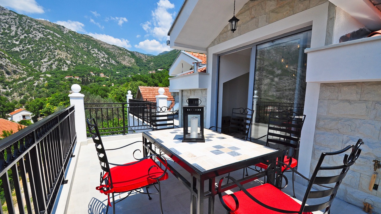 Photo of Patio Balcony in Risan
