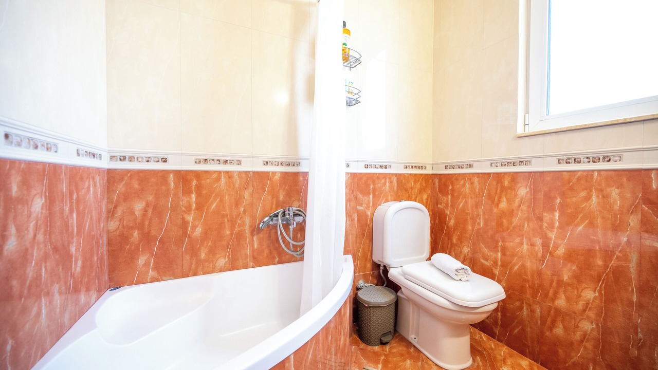 Photo of Bathroom in Ialyssos