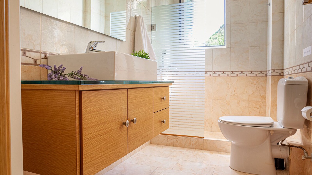 Photo of Bathroom in Melissopetra