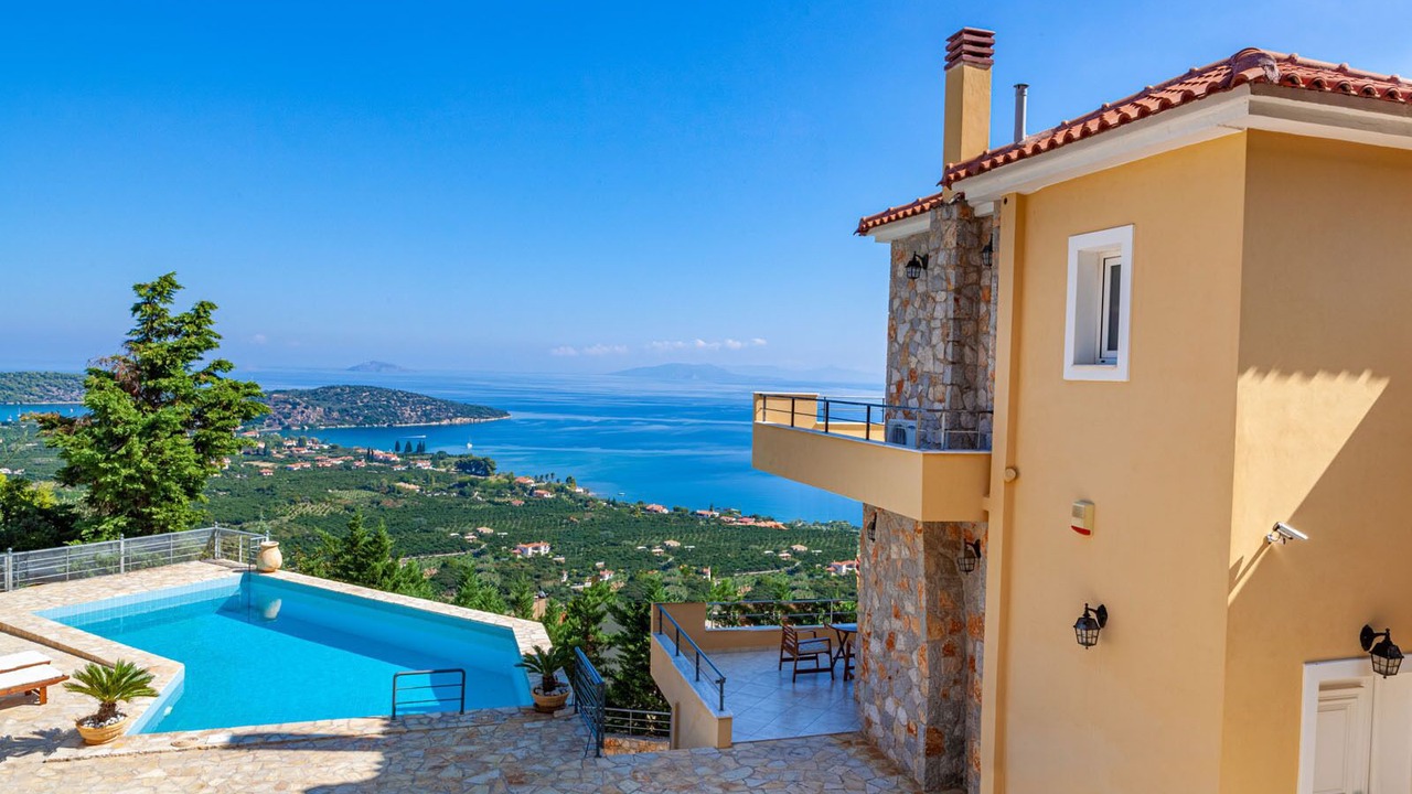 Photo of Outdoor in Melissopetra