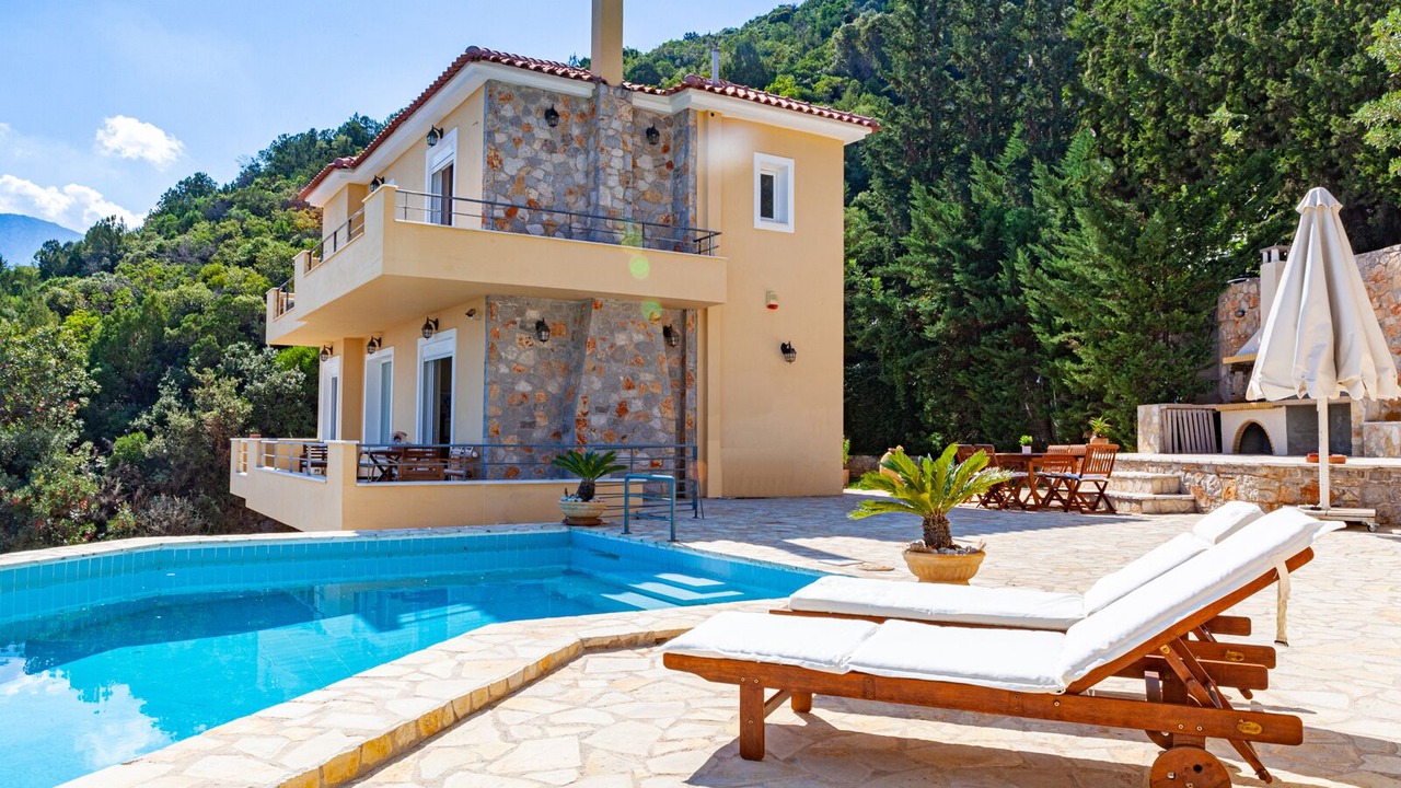 Photo of Outdoor in Melissopetra