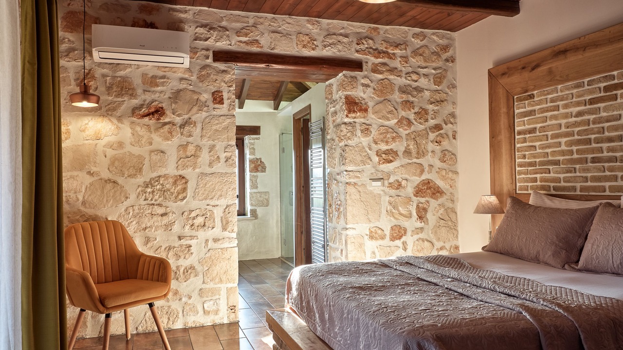 Photo of Bedroom in Anafonitria