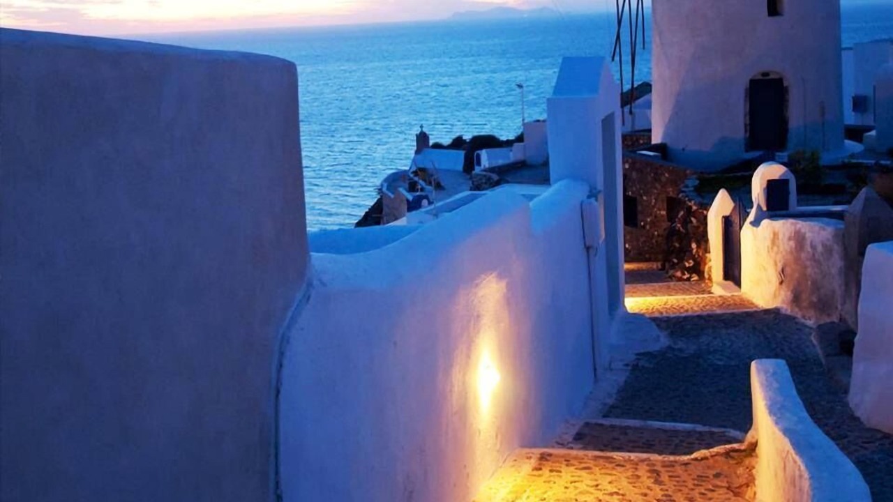 Photo of Others in Oia