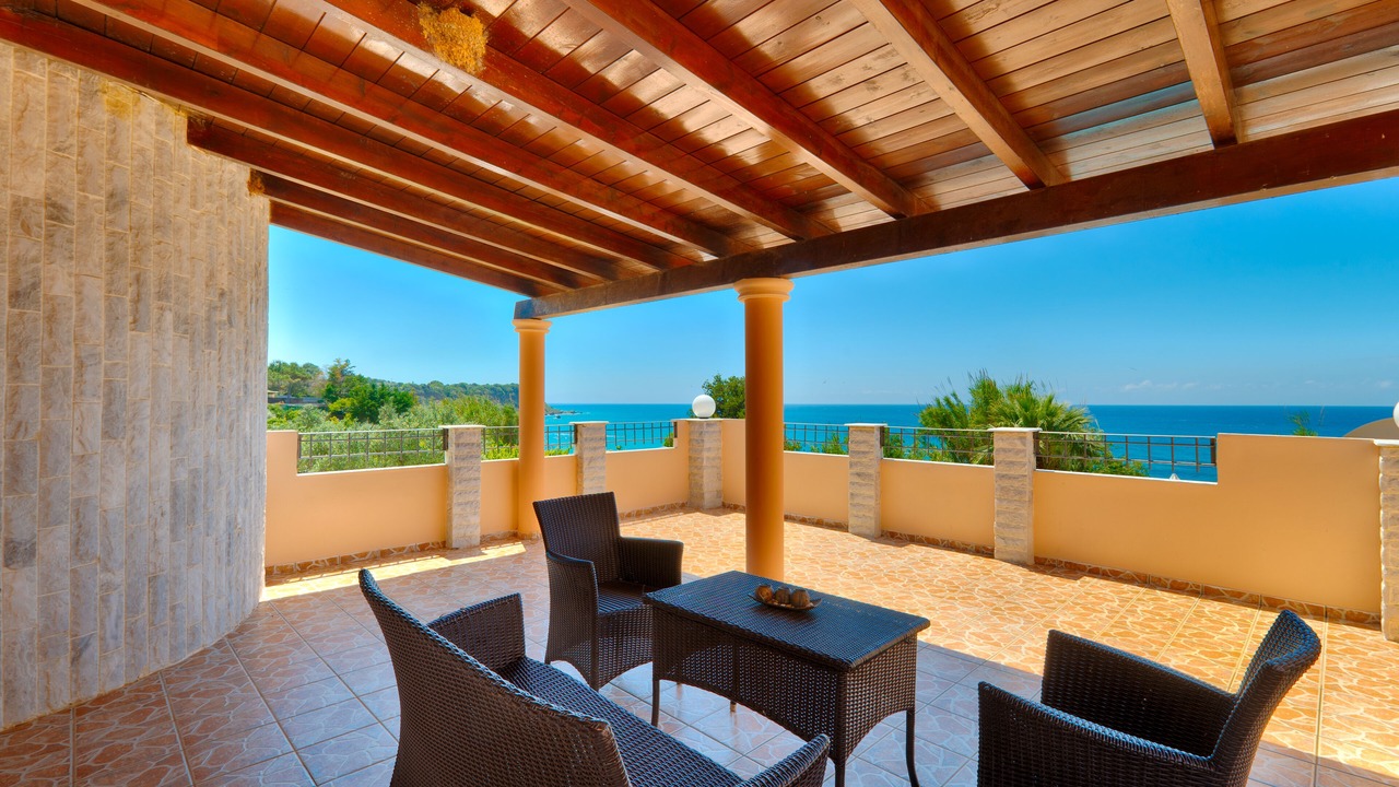 Photo of Patio Balcony in Agios Matthaios
