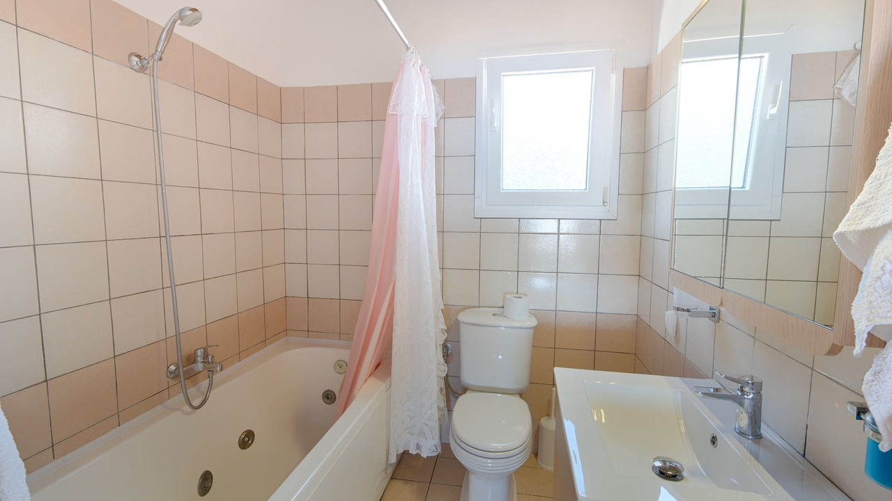 Photo of Bathroom in Agios Matthaios