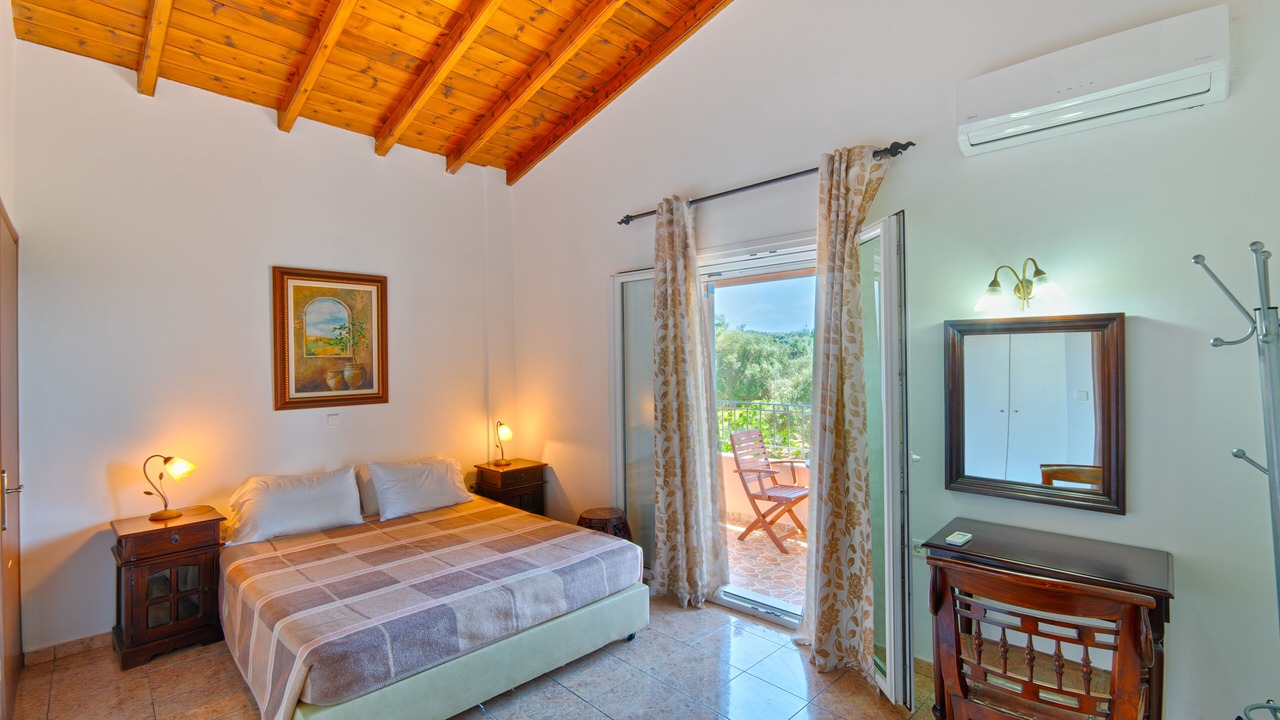 Photo of Bedroom in Agios Matthaios
