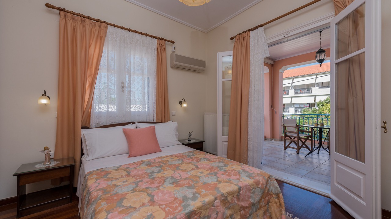 Photo of Bedroom in Argassi