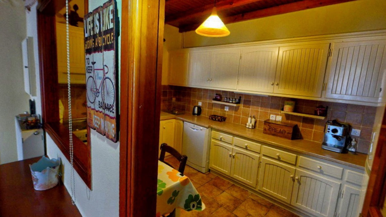 Photo of Kitchen in Pirgi