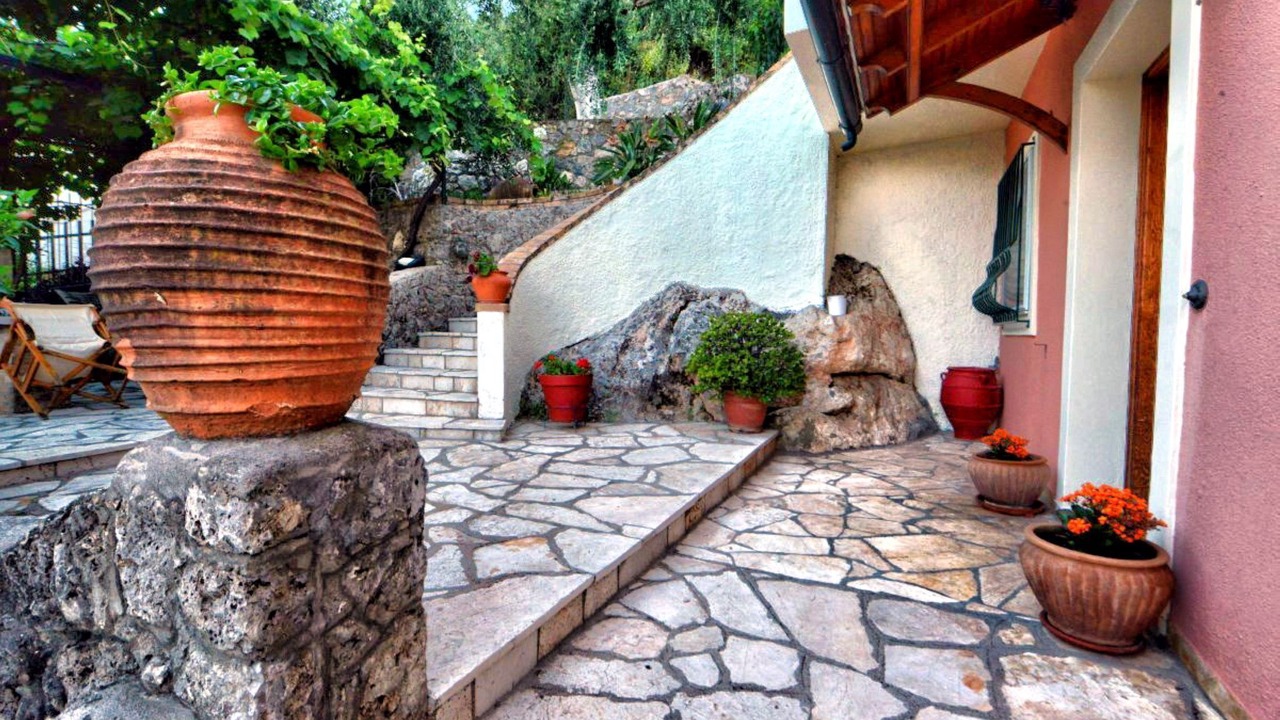 Photo of Outdoor in Pirgi