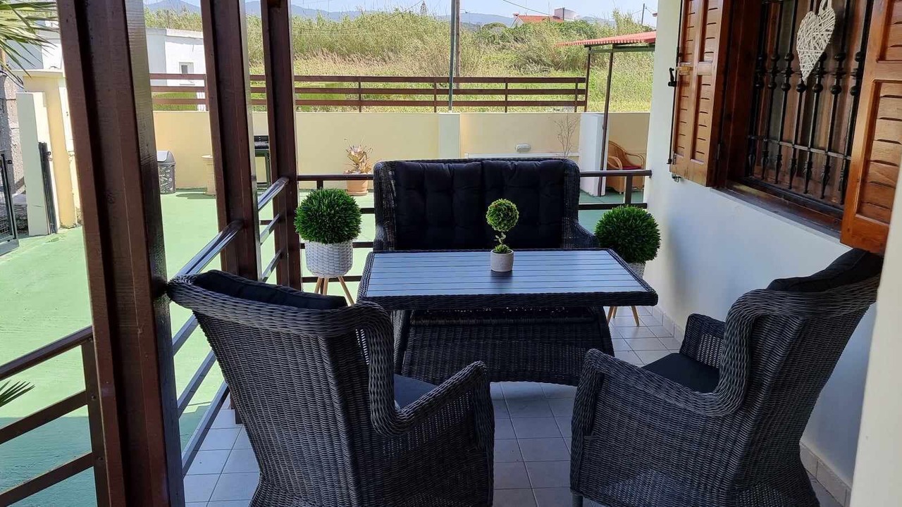 Photo of Patio Balcony in Theologos
