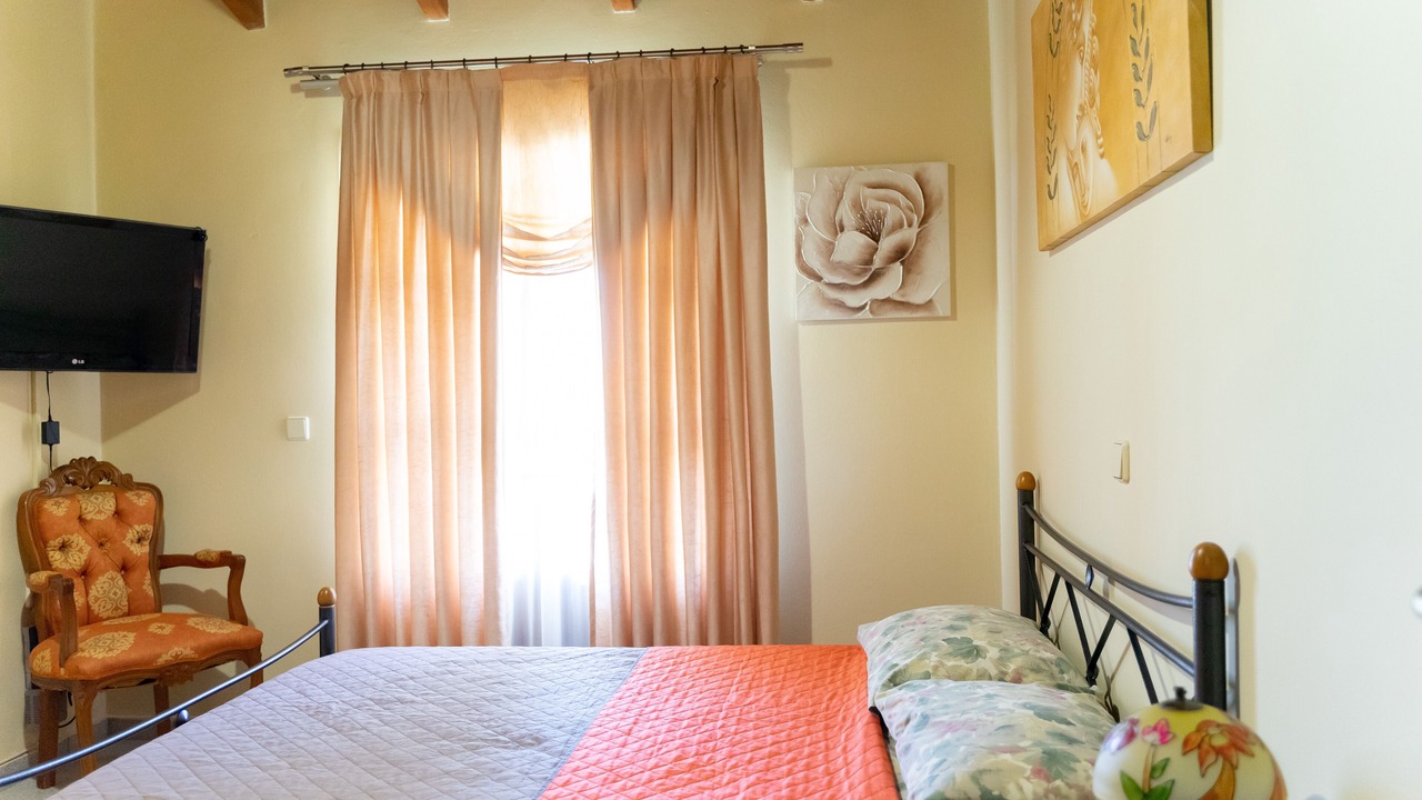 Photo of Bedroom in Theologos
