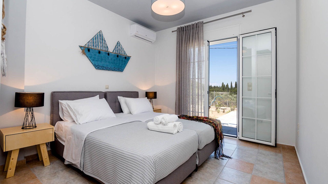 Photo of Bedroom in Skala