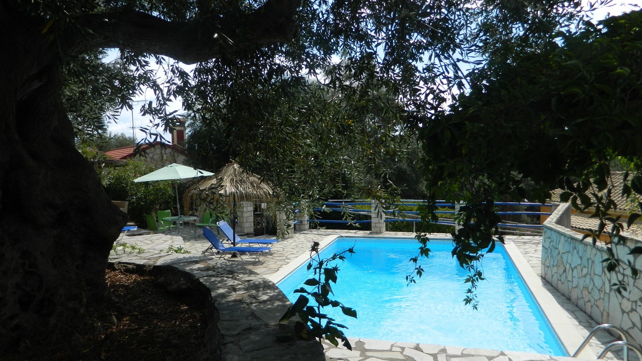 Photo of Outdoor in Mpogdanatika