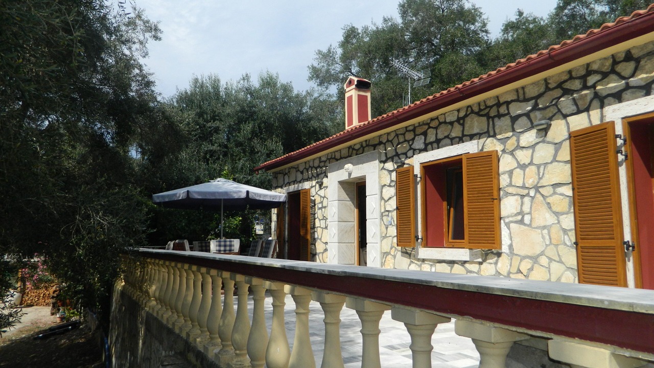 Photo of Outdoor in Mpogdanatika
