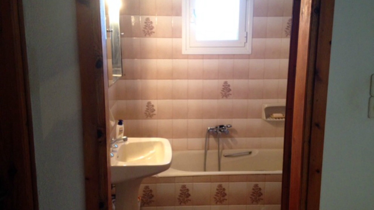Photo of Bathroom in Aegina Town