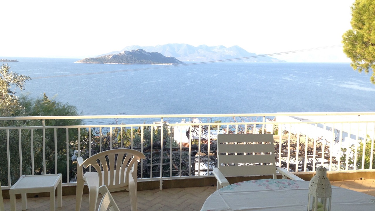 Photo of Patio Balcony in Aegina Town