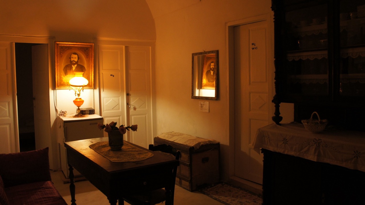 Photo of Bedroom in Oia
