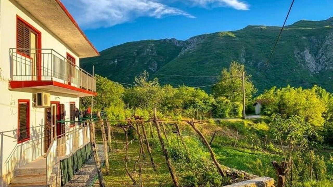 Photo of Outdoor in Limljani