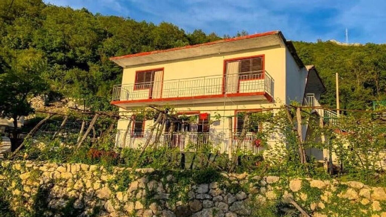 Photo of Outdoor in Limljani
