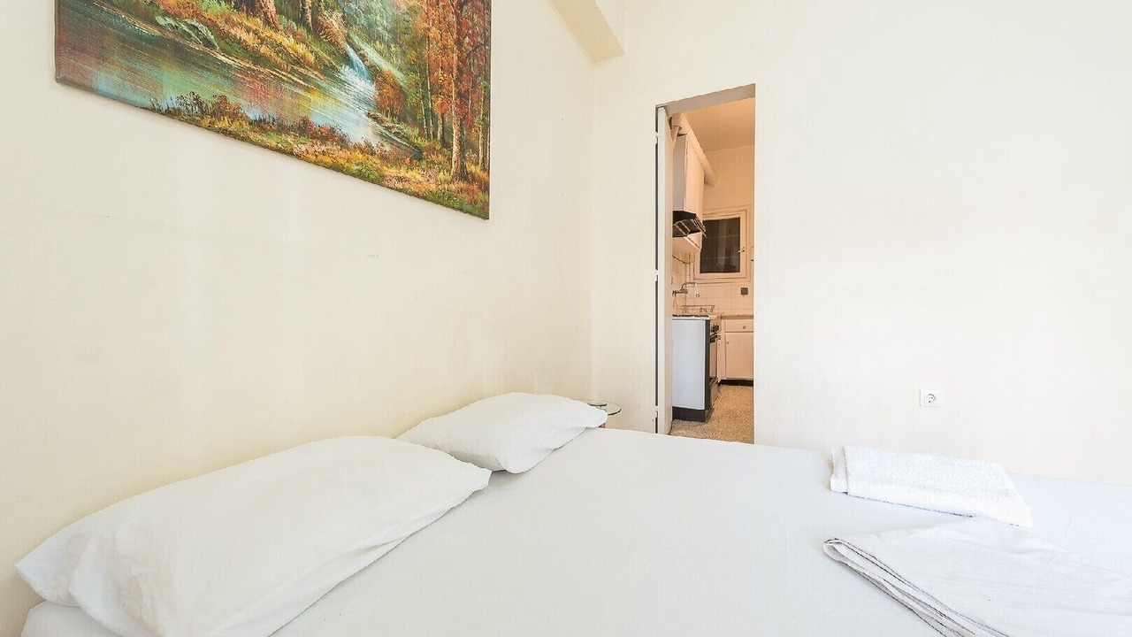 Photo of Bedroom in Athens City Centre
